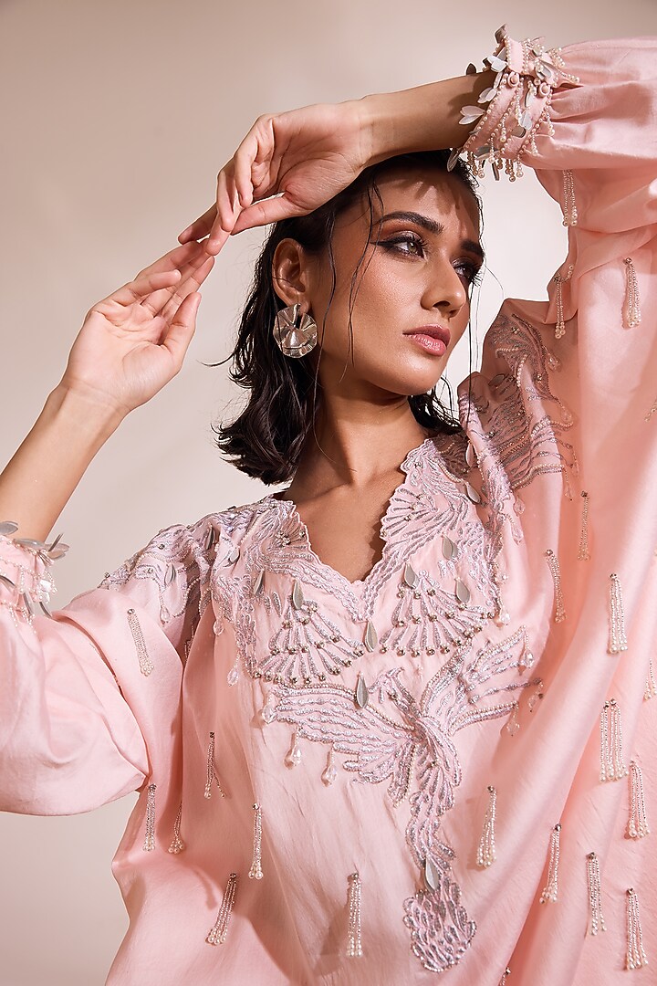 Pink Chanderi Silk Embellished Kaftan Set by Divya Aggarwal at Pernia's Pop Up Shop