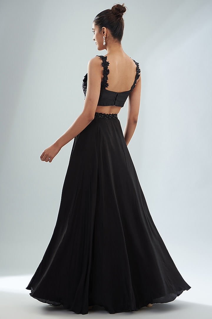 Black Net Embellished Jacket Set by Disha Patil at Pernia's Pop Up Shop