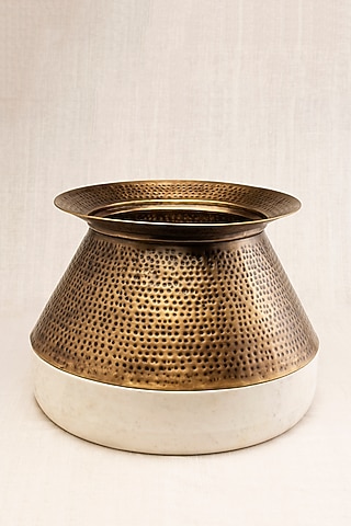 Marble & Aluminium Degchi Container by Ikkis