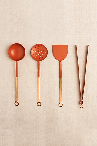 Brown Chamcha Flatware (Set of 5) by Ikkis