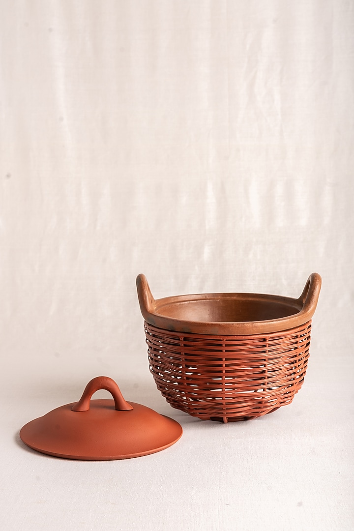 Brown Longpi & Metal Bowls Set by Ikkis at Pernia's Pop Up Shop