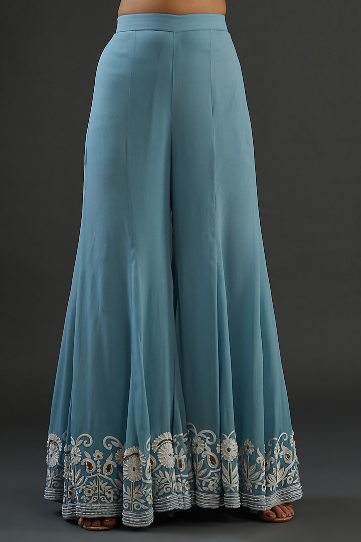 Blue Georgette Embroidered Kurta Set by Diksha Tandon at Pernia's Pop Up Shop