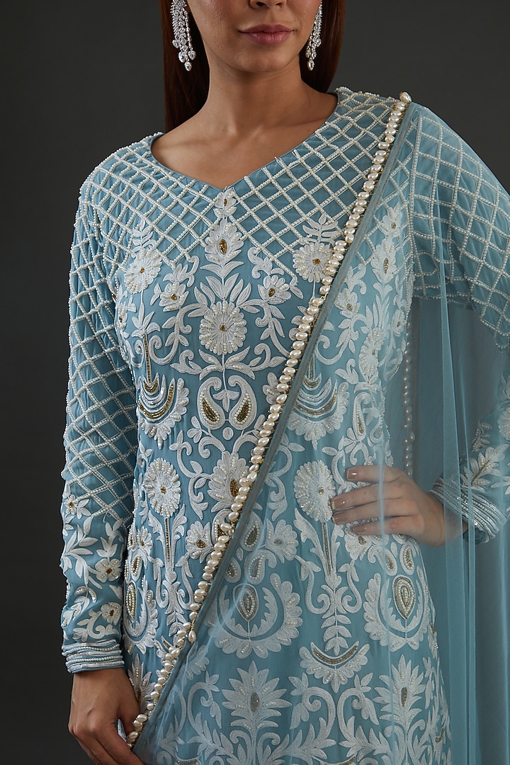 Blue Georgette Embroidered Kurta Set by Diksha Tandon at Pernia's Pop Up Shop