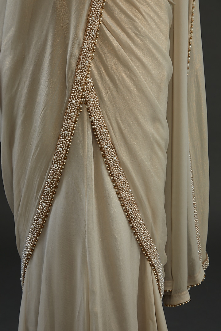 Ivory Georgette Embroidered Wedding Saree Set by Diksha Tandon at Pernia's Pop Up Shop