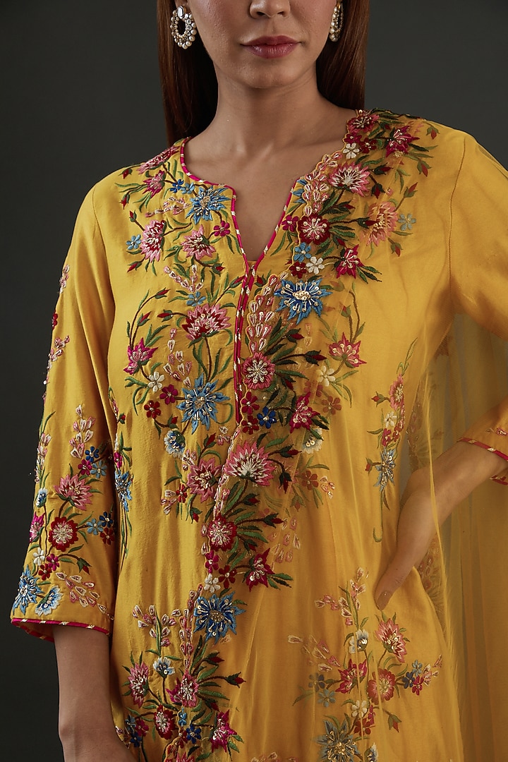 Mustard Silk Gharara Set by Diksha Tandon at Pernia's Pop Up Shop