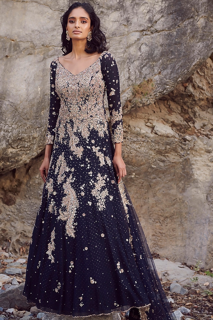 Midnight Blue Kashida Embroidered Kurta Set