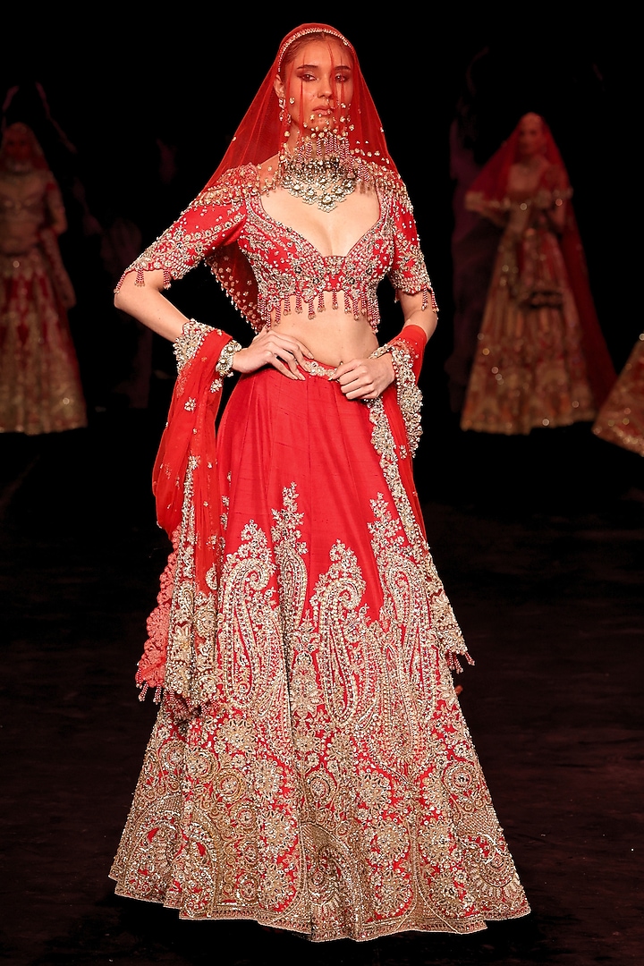 Scarlet Red Handloom Raw Silk Crystal Embroidered Bridal Bridal Lehenga Set by Dolly J at Pernia's Pop Up Shop