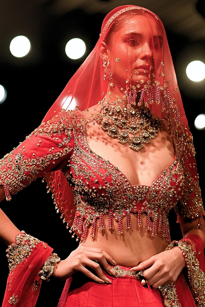 Scarlet Red Handloom Raw Silk Crystal Embroidered Bridal Bridal Lehenga Set by Dolly J at Pernia's Pop Up Shop