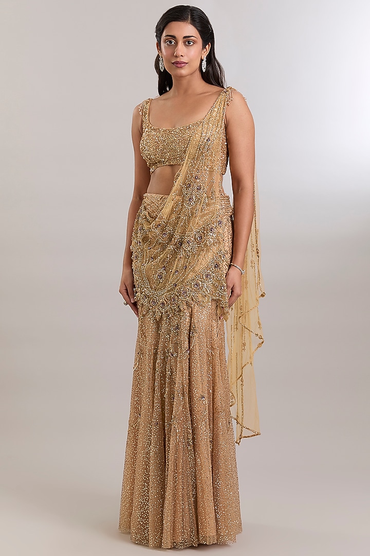Gold Net Hand Embroidered Draped Reception Saree Set by Dolly J at Pernia's Pop Up Shop
