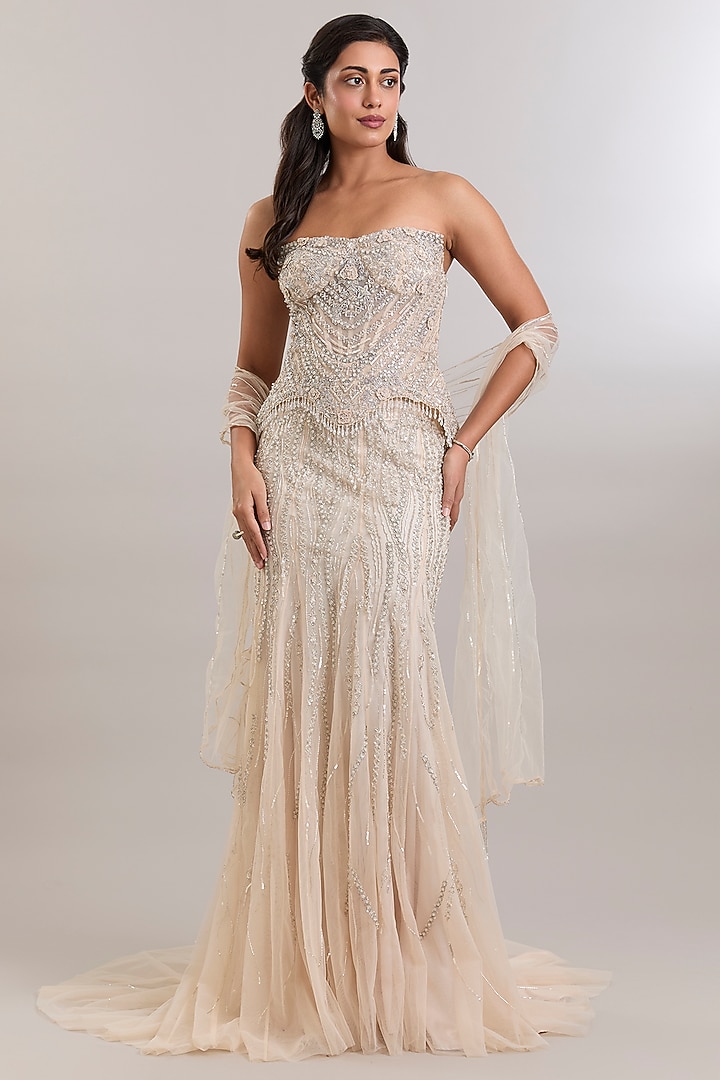 Ivory Tulle Thread Embroidered Bridal Lehenga Set by Dolly J at Pernia's Pop Up Shop