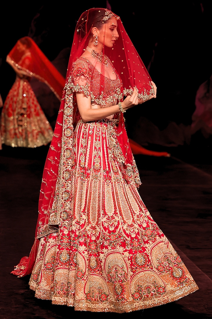Crimson Red Handloom Raw Silk Floral Hand Embroidered Bridal Bridal Lehenga Set by Dolly J at Pernia's Pop Up Shop