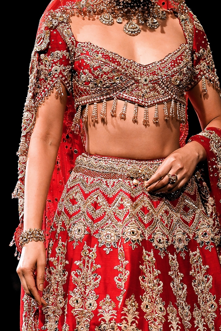 Crimson Red Handloom Raw Silk Mirror Hand Embroidered Bridal Bridal Lehenga Set by Dolly J at Pernia's Pop Up Shop