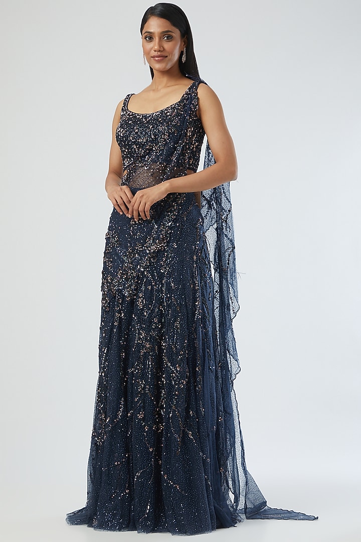 Midnight Blue Embroidered Saree Set Design by Dolly J at Pernia's Pop Up Shop 2024