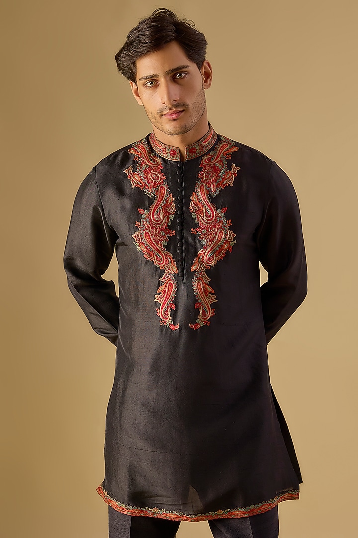Black Silk Embroidered Kurta Set by Dolly J MAN at Pernia's Pop Up Shop
