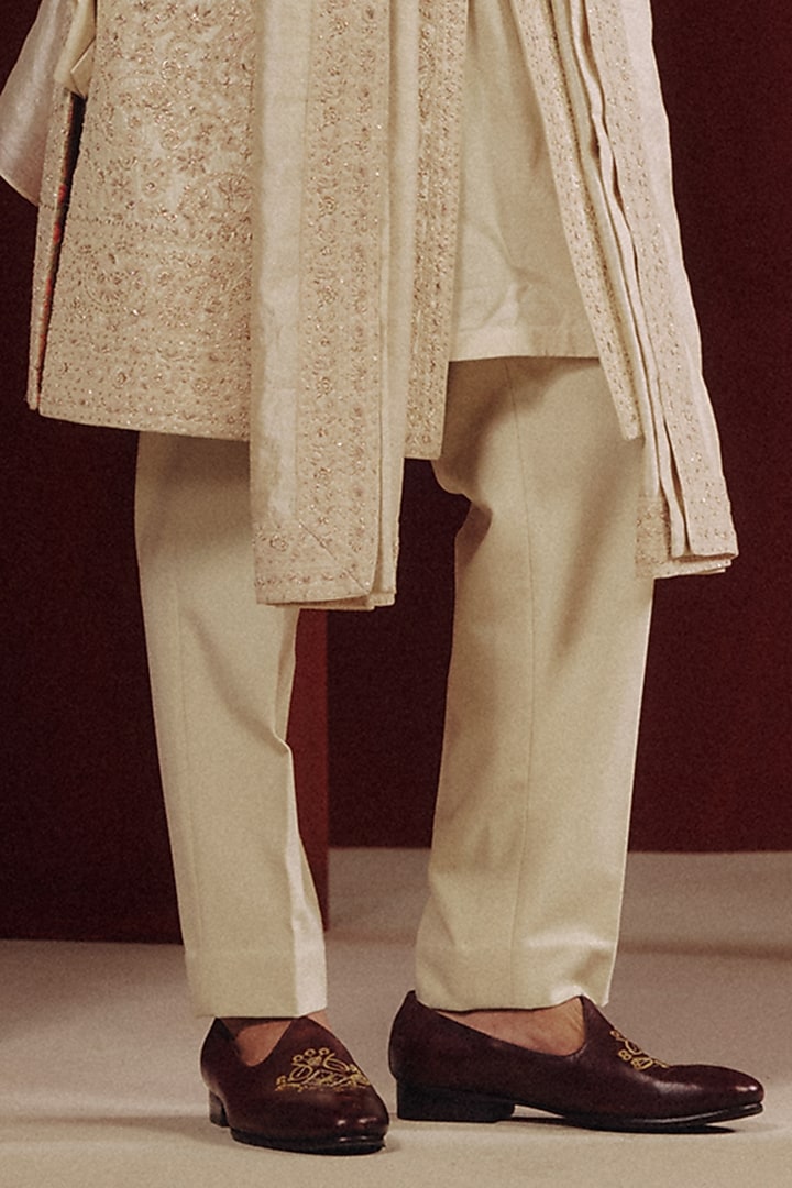 Ivory Raw Silk Embroidered Groom Sherwani Set by Dolly J MAN at Pernia's Pop Up Shop
