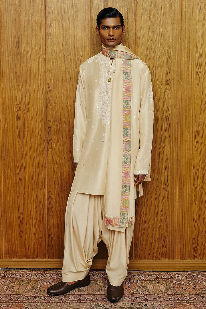 Ivory Cotton Silk Embroidered Kurta Set by Dolly J MAN at Pernia's Pop Up Shop