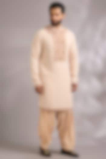 Ivory Georgette Kurta Set by Dolly J MAN at Pernia's Pop Up Shop