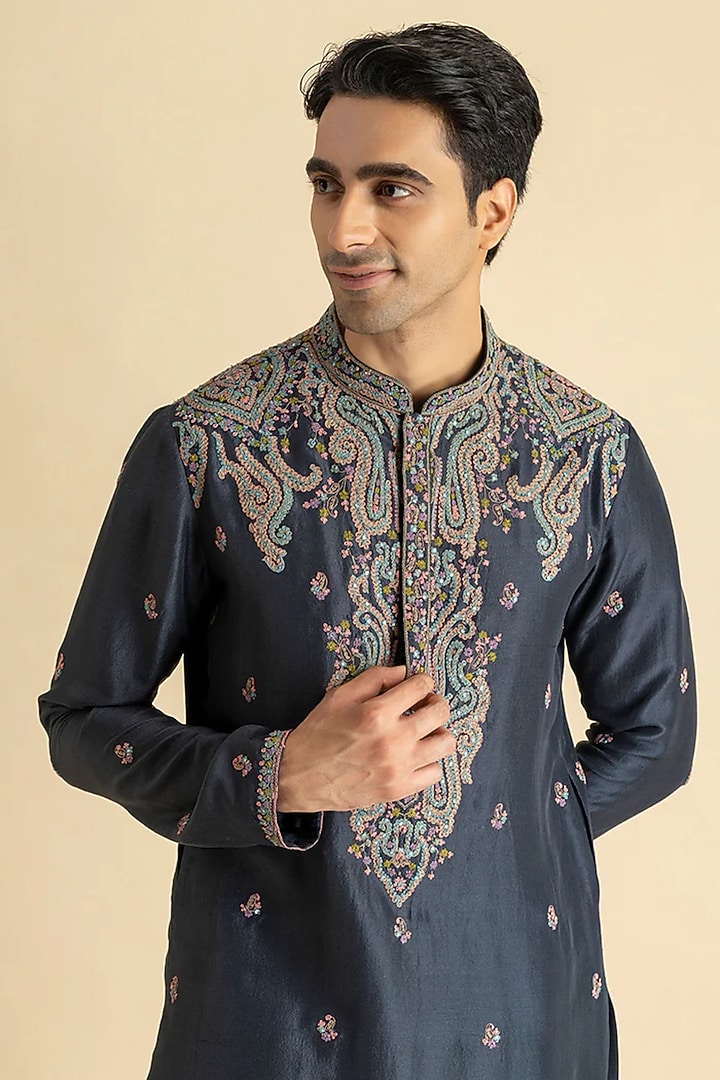 Grey Raw Silk Kurta Set by Dolly J MAN at Pernia's Pop Up Shop