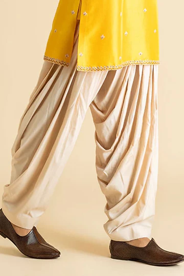 Yellow Raw Silk Kurta Set by Dolly J MAN at Pernia's Pop Up Shop