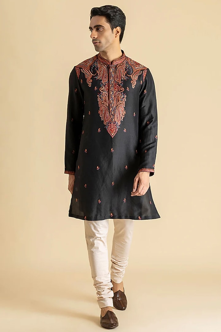 Black Raw Silk Kurta Set by Dolly J MAN at Pernia's Pop Up Shop