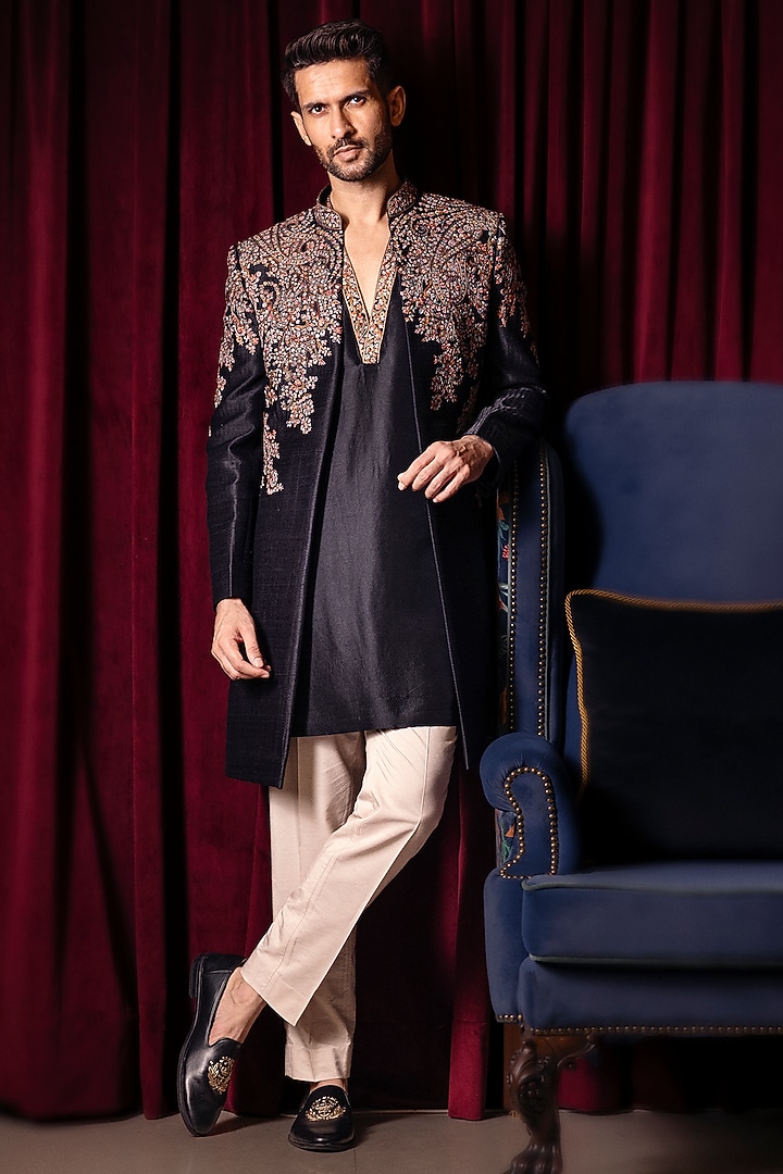 Black Raw Silk Hand Embroidered Groom Sherwani Set by Dolly J MAN at Pernia's Pop Up Shop