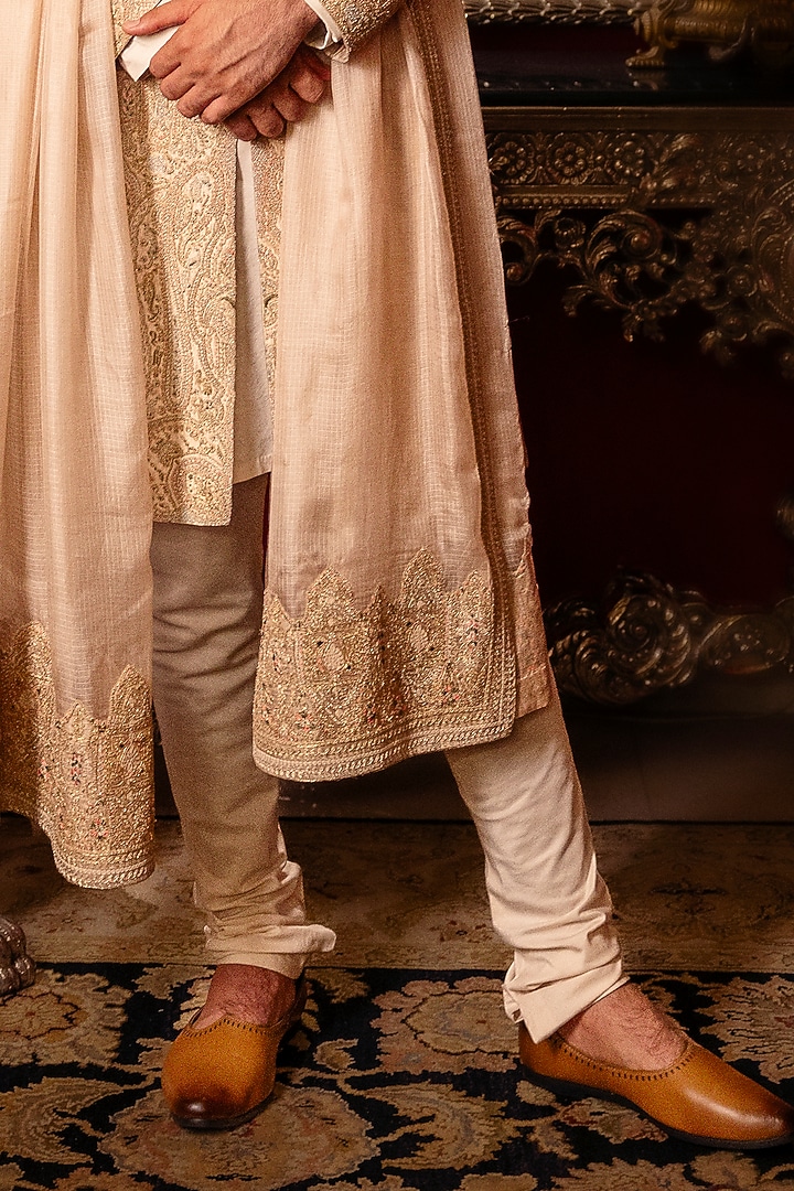 Champagne Pink Tissue Threadwork Groom Sherwani Set by Dolly J MAN at Pernia's Pop Up Shop