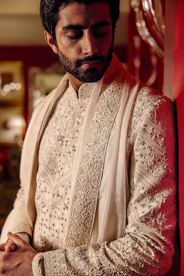 White Raw Silk Hand Embroidered Groom Sherwani Set by Dolly J MAN at Pernia's Pop Up Shop