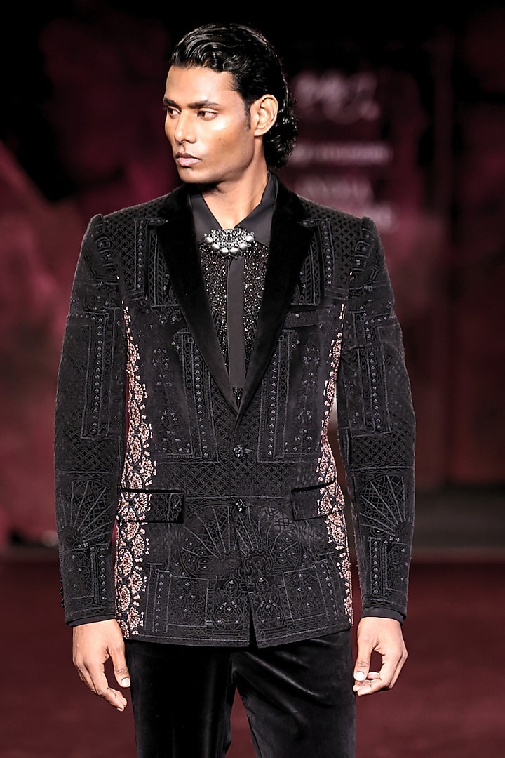 Noir-Color Velvet Kashida Embroidered Jacket Set by Dolly J MAN at Pernia's Pop Up Shop