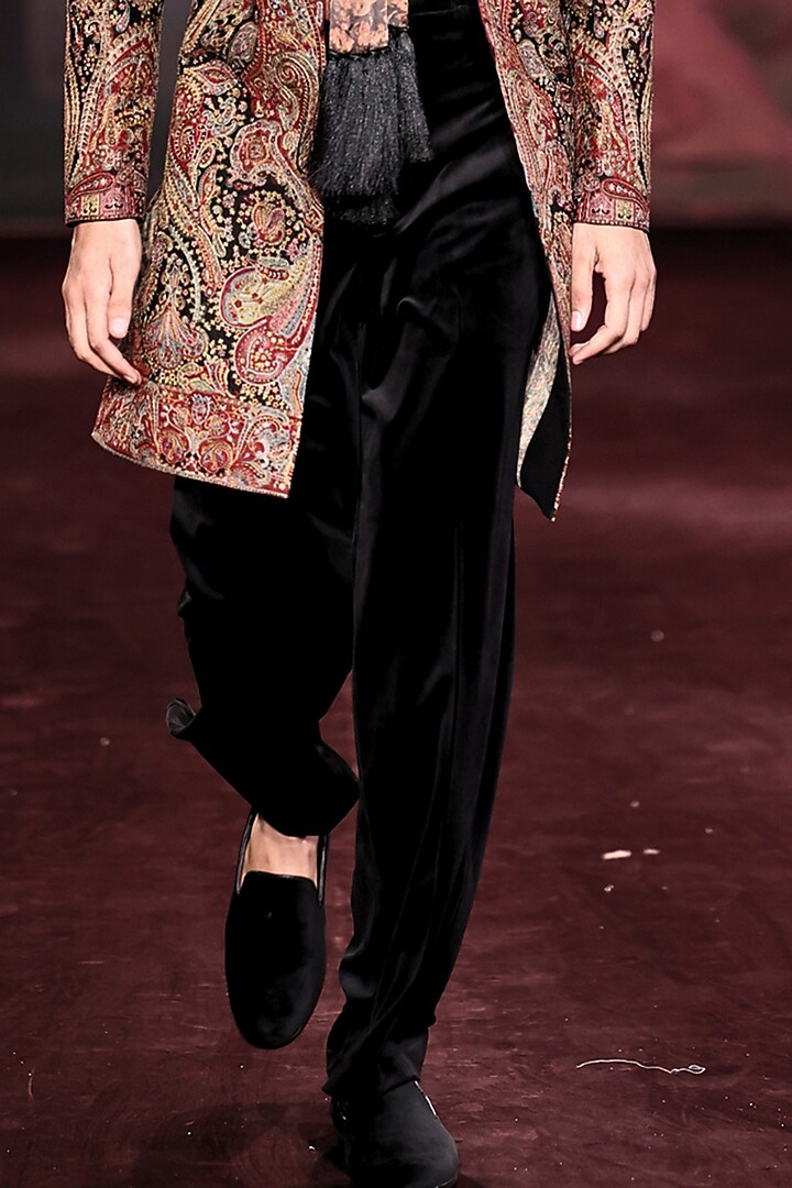 Noir-Colored Handloom Raw Silk Embroidered Open Groom Sherwani Set by Dolly J MAN at Pernia's Pop Up Shop