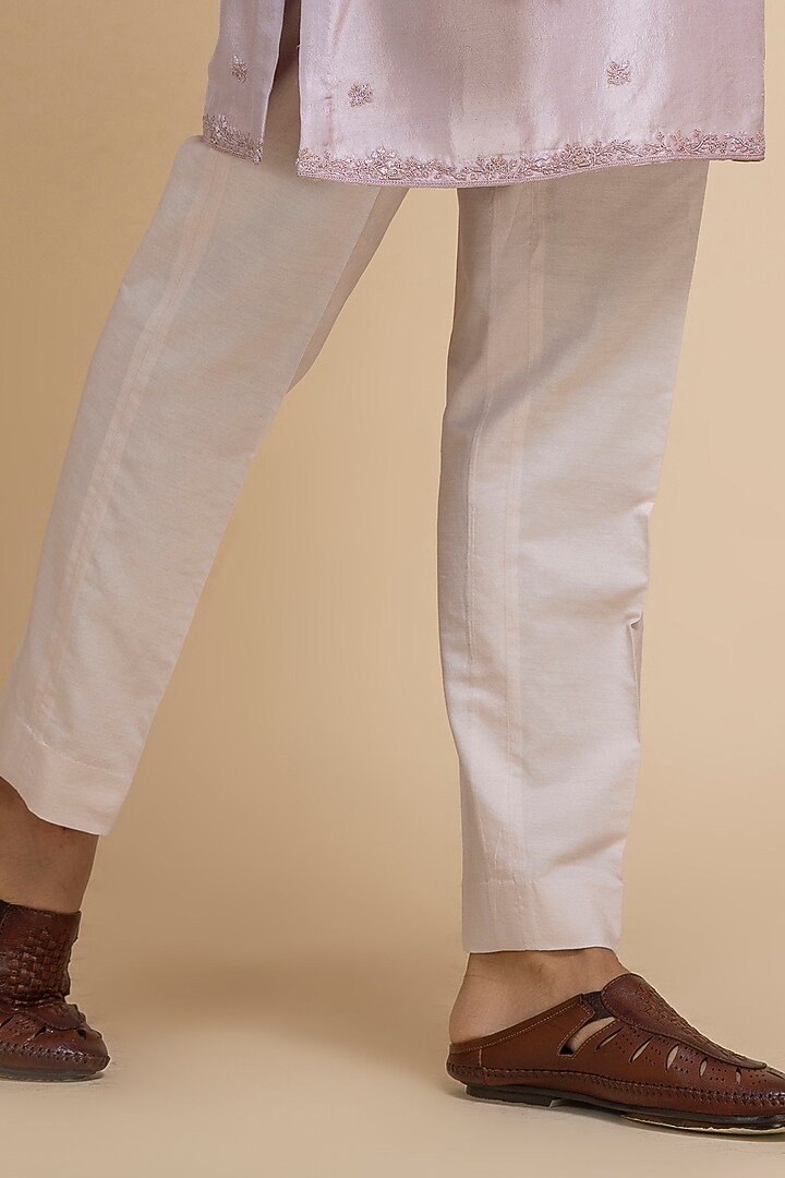 Lavender Raw Silk Tonal Embroidered Kurta Set by Dolly J MAN at Pernia's Pop Up Shop