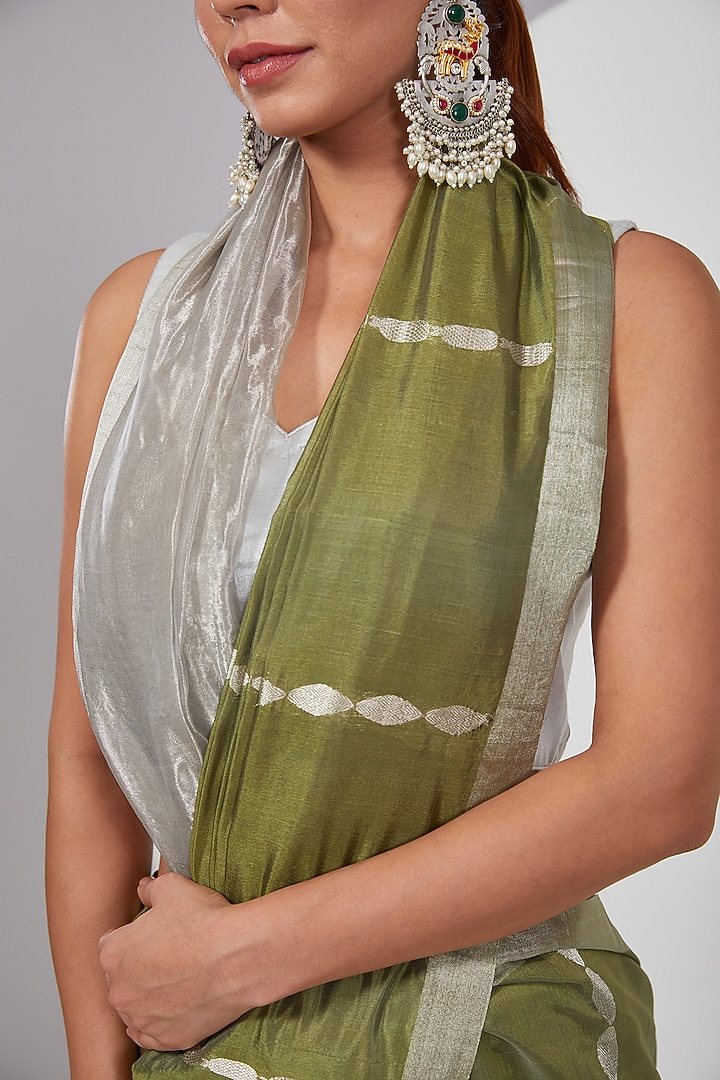 Green Chanderi Silk Party Wear Saree by Delhi Vintage at Pernia's Pop Up Shop