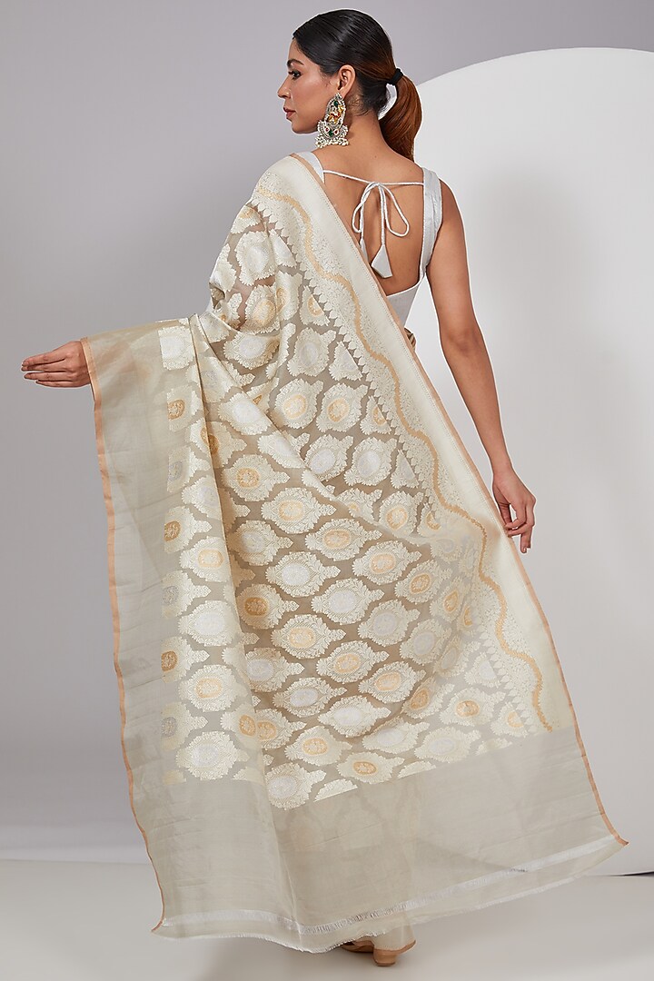 Grey Organza Reception Saree by Delhi Vintage at Pernia's Pop Up Shop