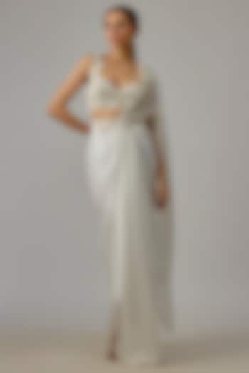 Ivory Georgette Draped Wedding Saree Set by Dinesh Malkani at Pernia's Pop Up Shop