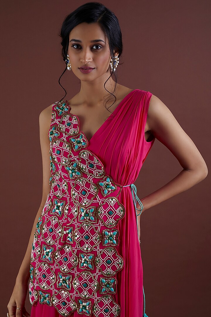 Red Embroidered Draped Kurta Set by Dinesh Malkani at Pernia's Pop Up Shop