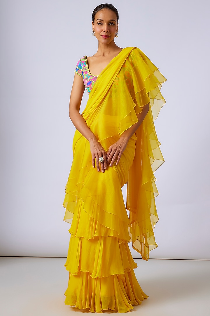 Yellow Georgette Skirt Saree Set by Dinesh Malkani at Pernia's Pop Up Shop