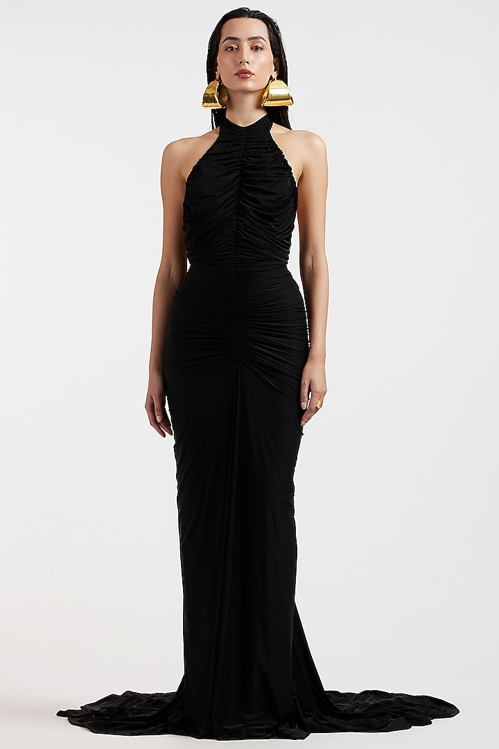 Black Malai & Ferrari Trail Hugging Engagement Gown With Cape by Deme by Gabriella at Pernia's Pop Up Shop