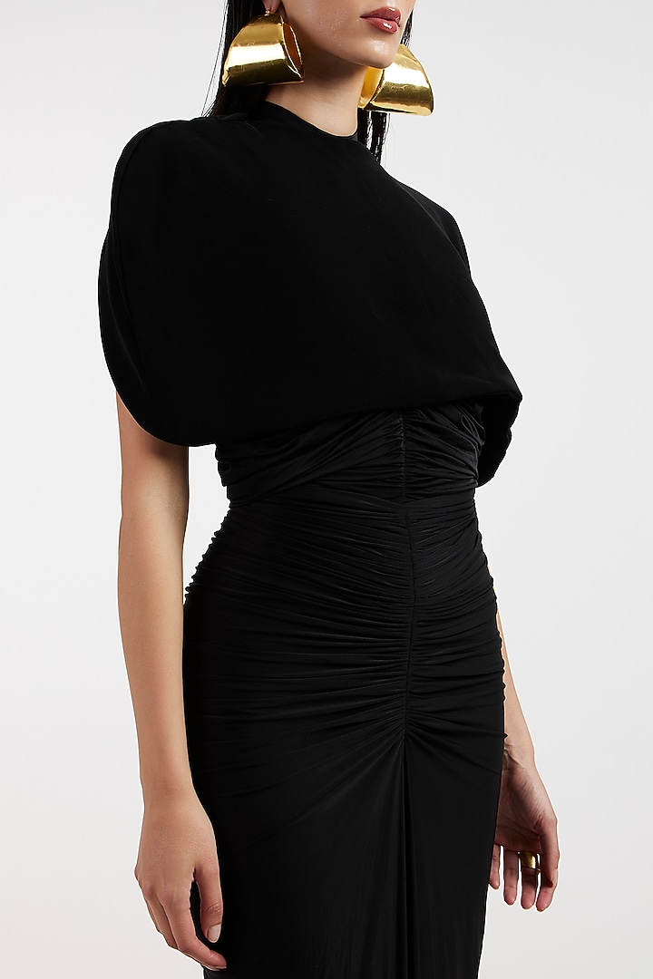 Black Malai & Ferrari Trail Hugging Engagement Gown With Cape by Deme by Gabriella at Pernia's Pop Up Shop