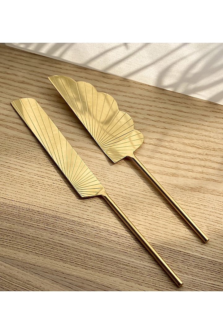 Gold Stainless Steel Cake Server Set (Set of 2) by Mason Home at Pernia's Pop Up Shop