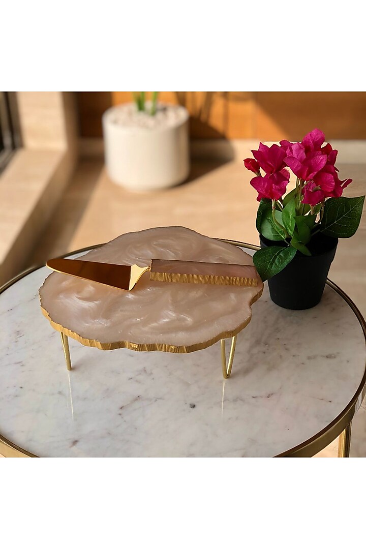 White Resin Cake Stand by Mason Home