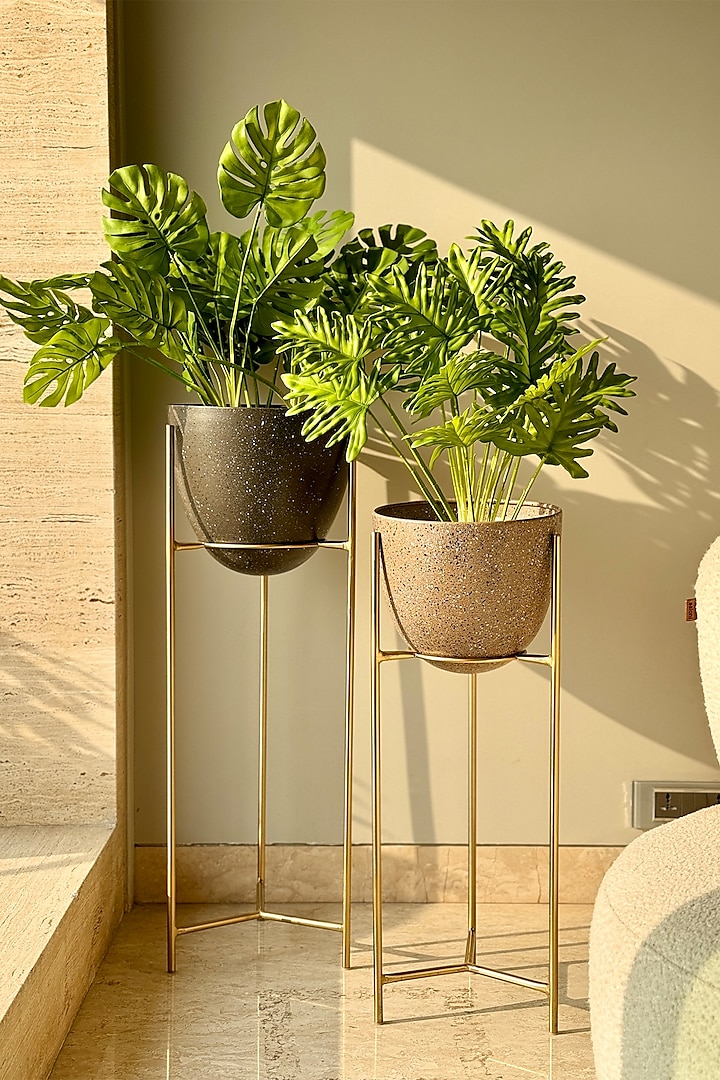 Multi-Colored Iron Terra Speckled Planter Set ( Set of 3) by Mason Home at Pernia's Pop Up Shop