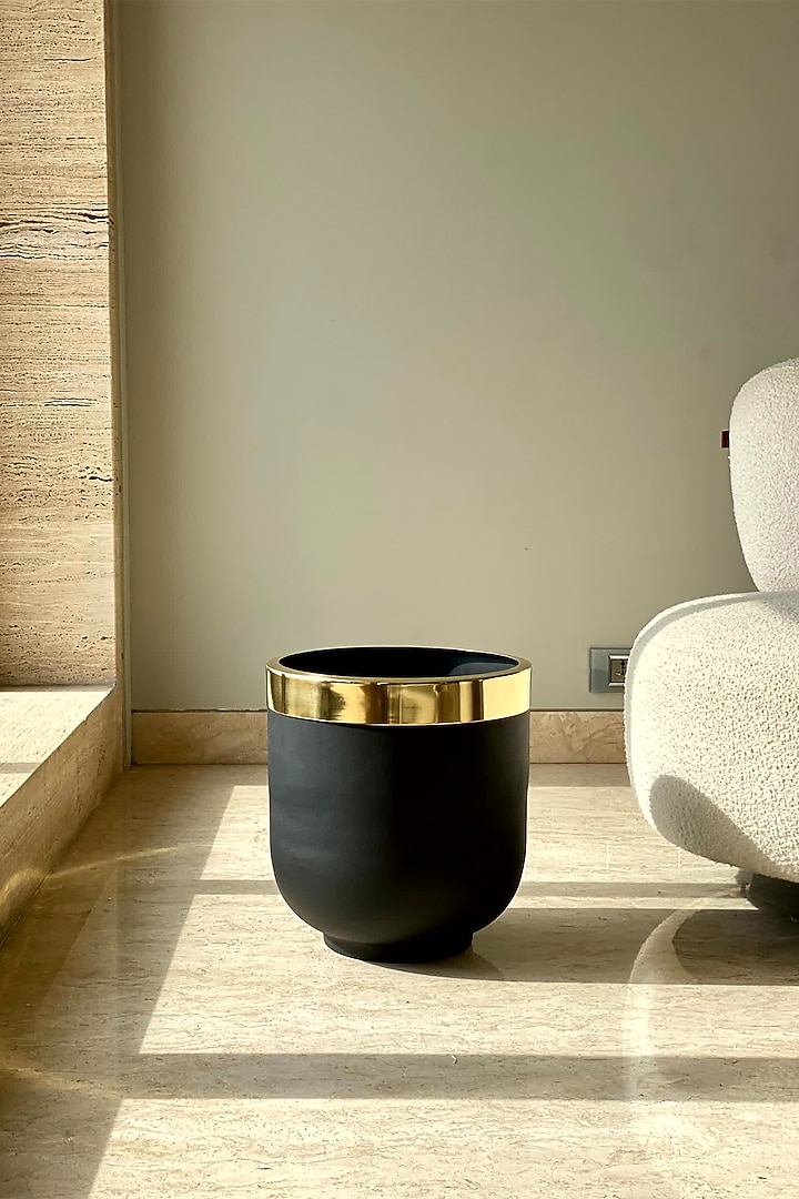 Black Iron Planter by Mason Home at Pernia's Pop Up Shop