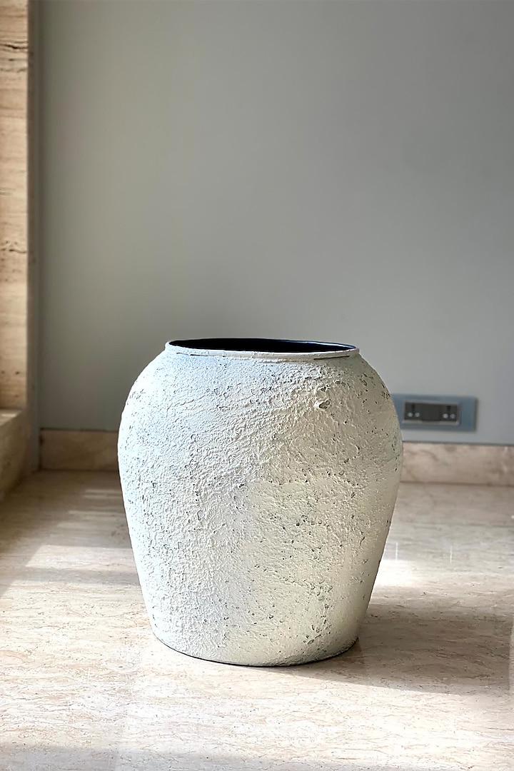 Beige Iron Planter by Mason Home at Pernia's Pop Up Shop