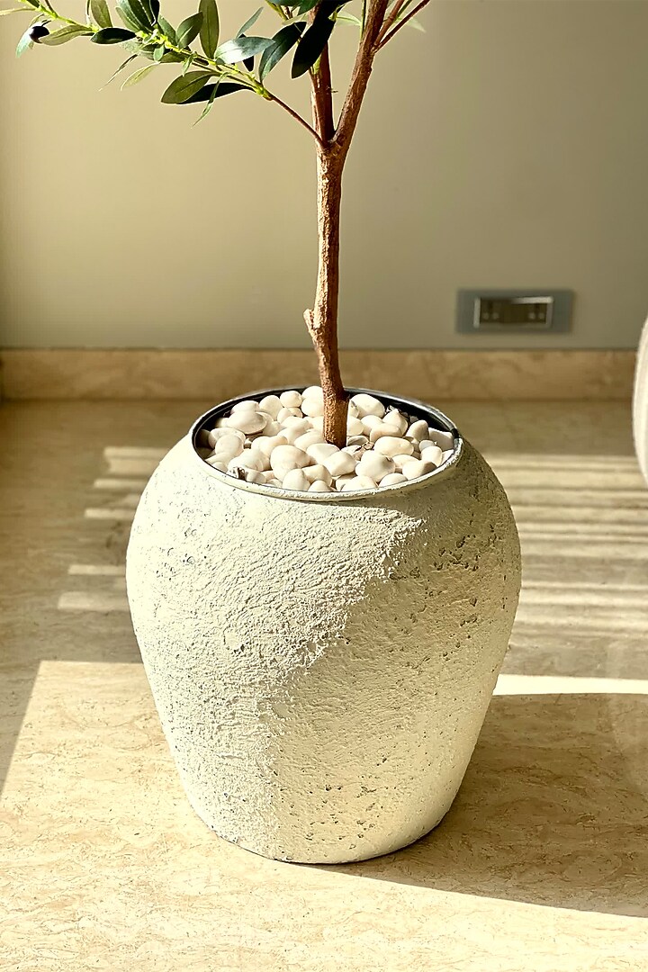 Beige Iron Planter by Mason Home at Pernia's Pop Up Shop