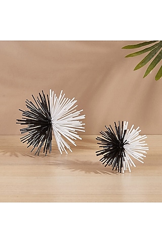 Black & White Iron Table Top Accent Set by Mason Home