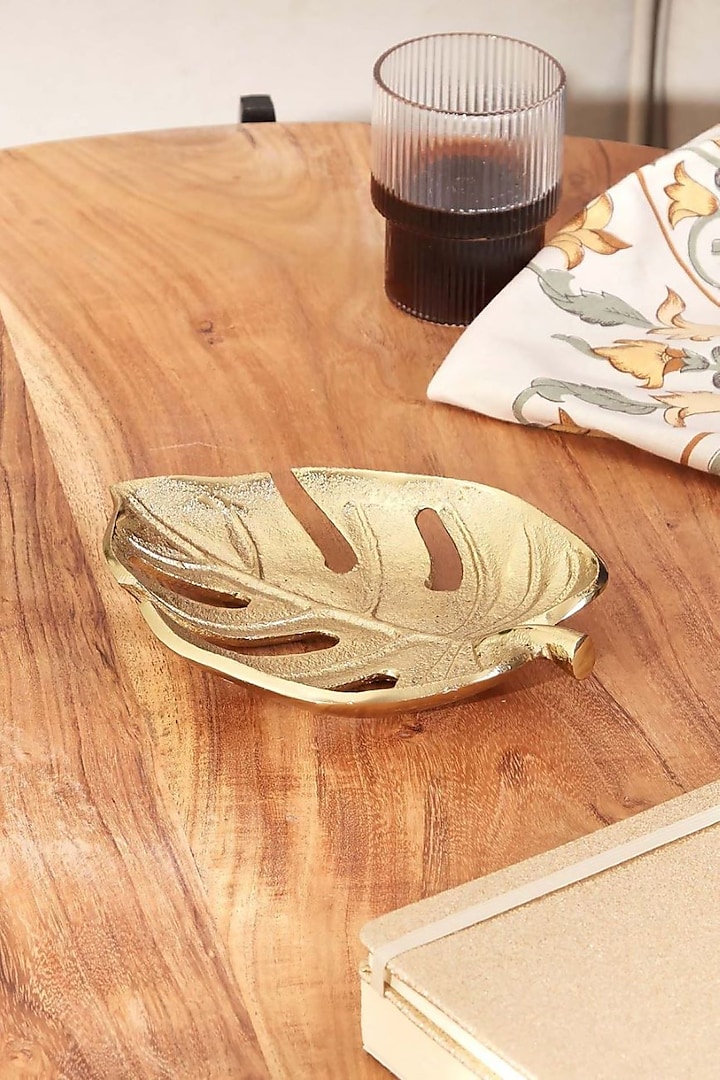 Golden Aluminium Leaf-Shaped Tray by Mason Home