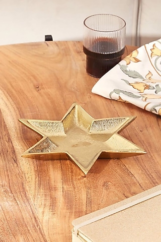 Golden Aluminium Star-Shaped Trinket Tray by Mason Home