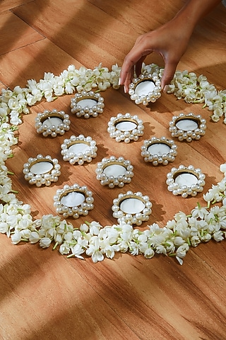 White Pearl Tea Light Set by Mason Home