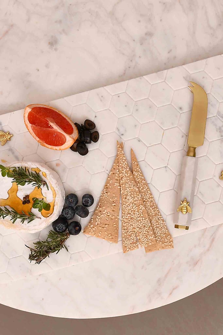 Honeycomb & Bee Luxe Marble Cheese Platter With Knife (Set of 2) by Mason Home at Pernia's Pop Up Shop