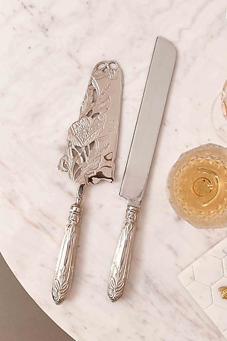 Royal Silver Floral Bloom Cake Knife & Server (Set of 2) by Mason Home