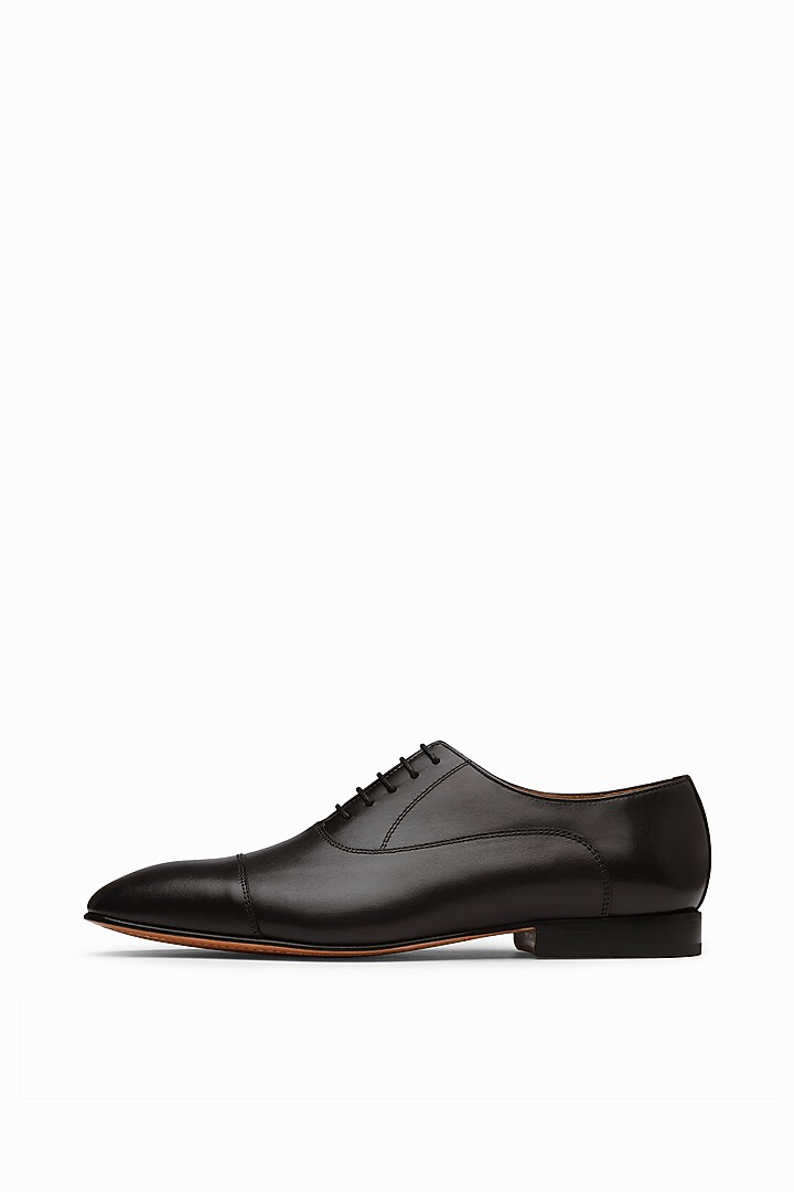 Black Full Grain Calfskin Leather Cap Toe Oxford Shoes by 3DM Lifestyle at Pernia's Pop Up Shop